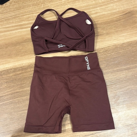 Dfyne Set (Dynamic) - Picture 3 of 3